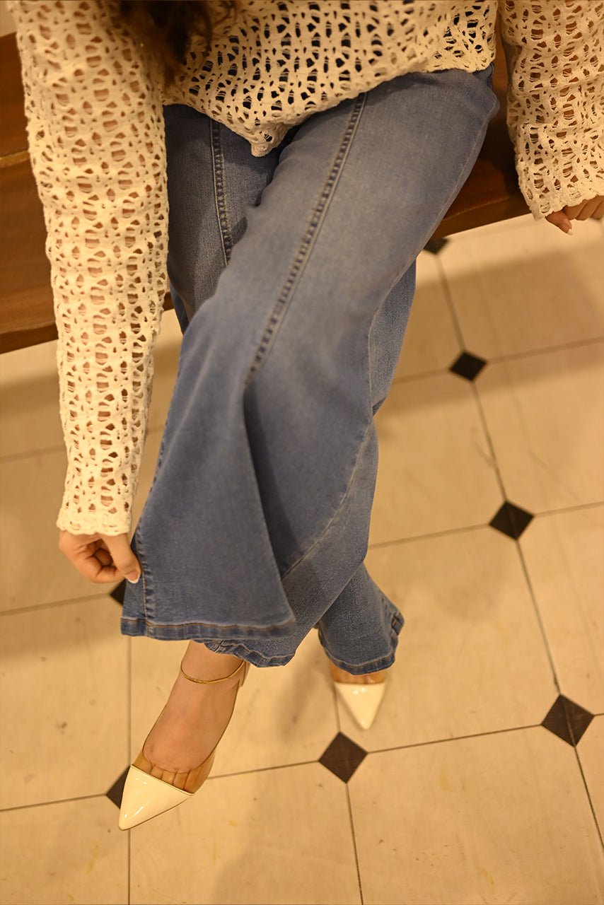 Circle flare jeans