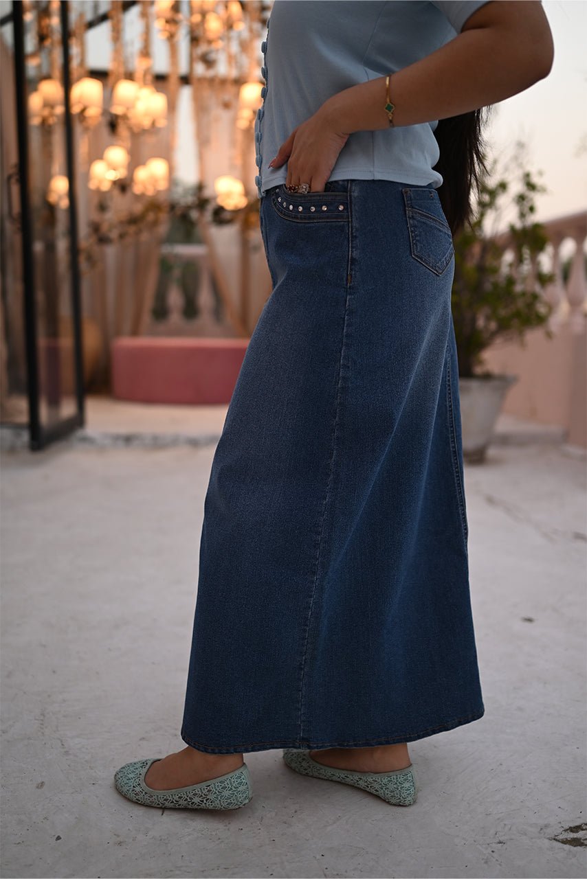Long skirt